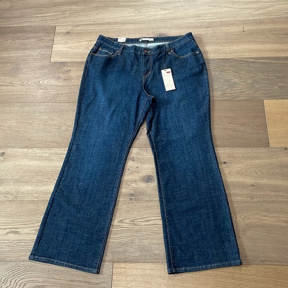 Levi’s 580 Women’s Bootcut Jeans Size 20W NWT - Picture 2 of 16